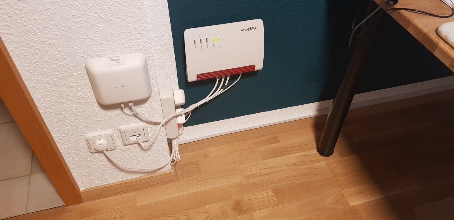 Router Und Modem Verkabelung - Secure77